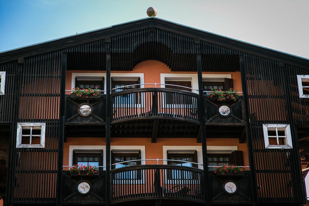 Hotel Posta R.T.A. Madonna エクステリア 写真