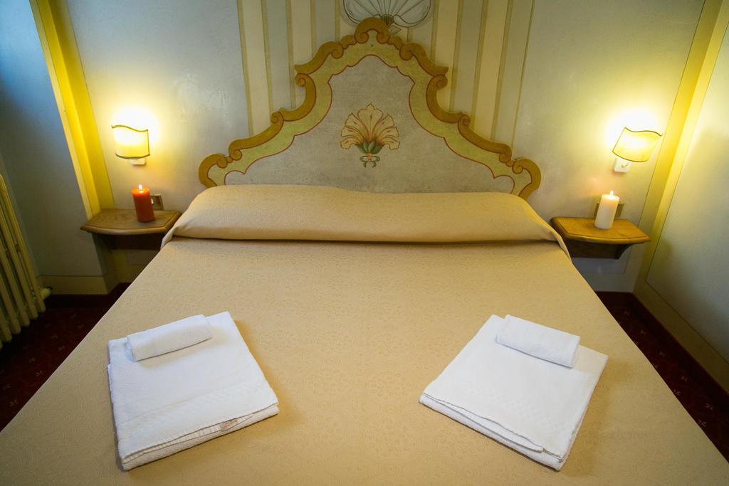 Hotel Posta R.T.A. Madonna エクステリア 写真
