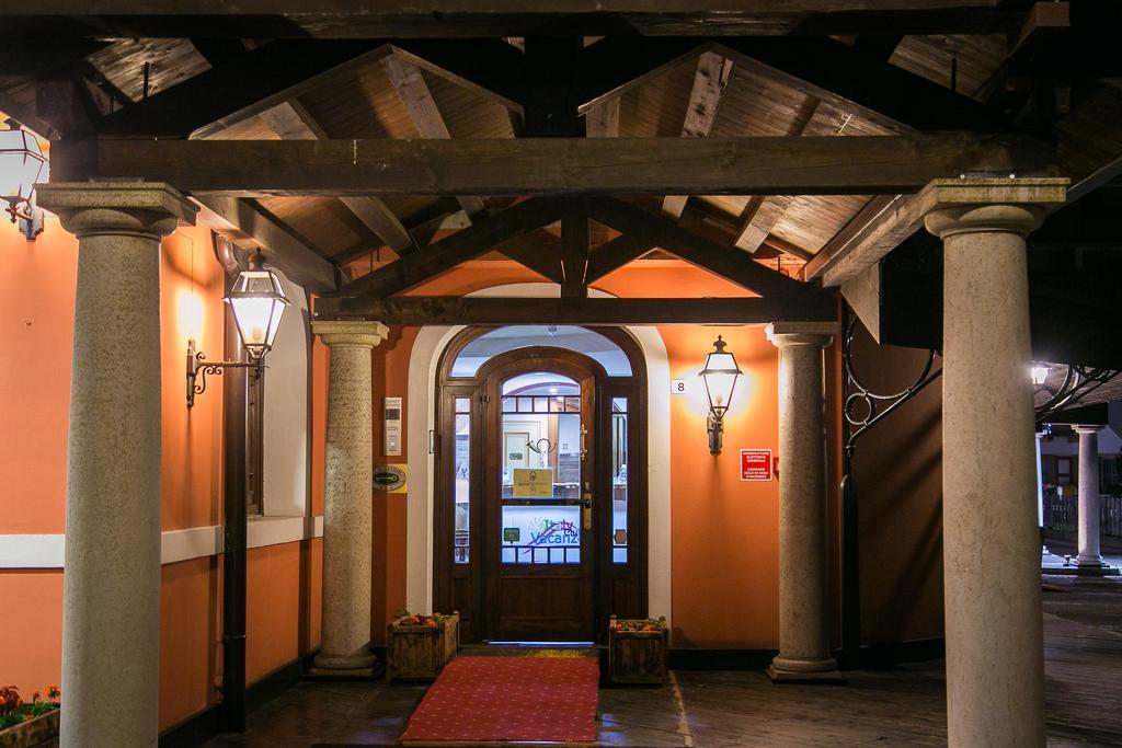 Hotel Posta R.T.A. Madonna エクステリア 写真